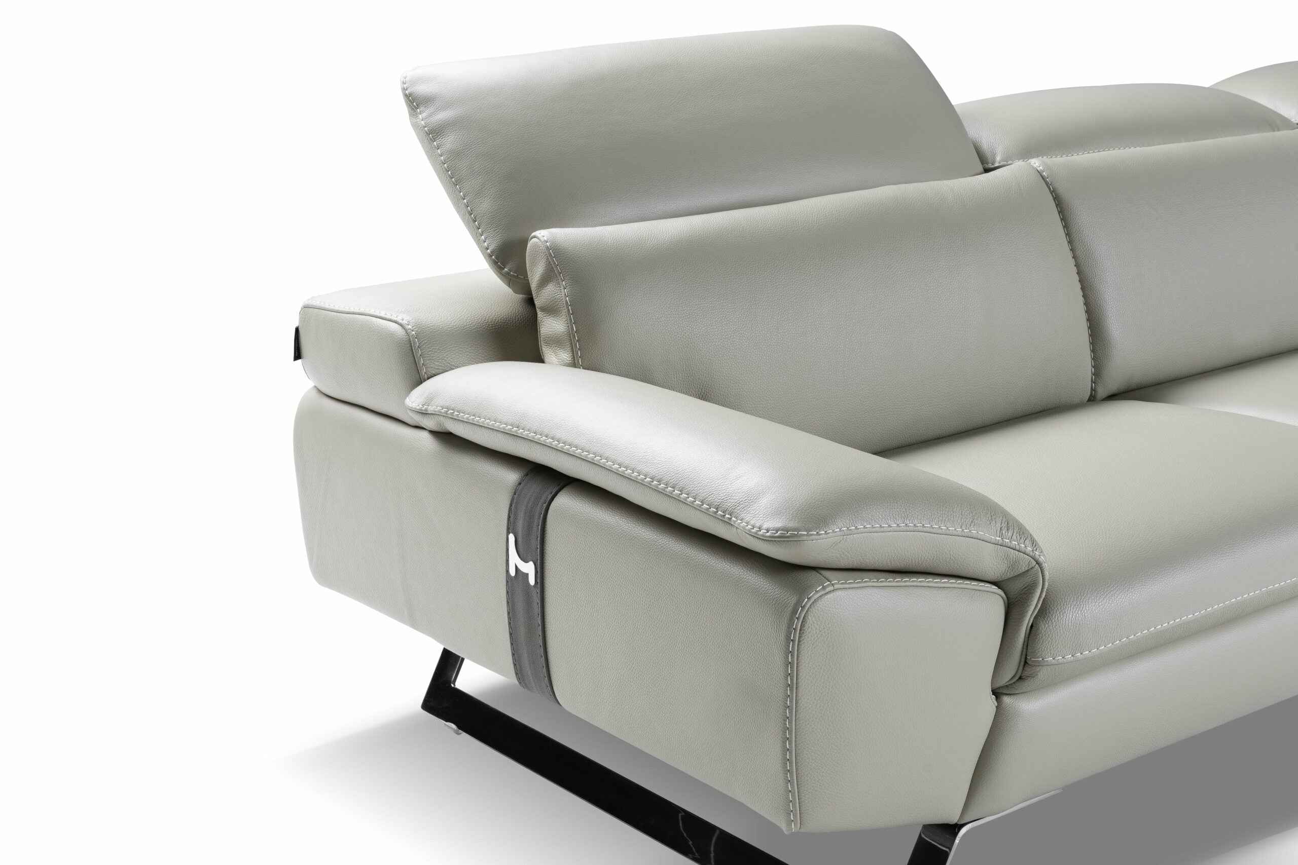 Zuma - Modern Sofa