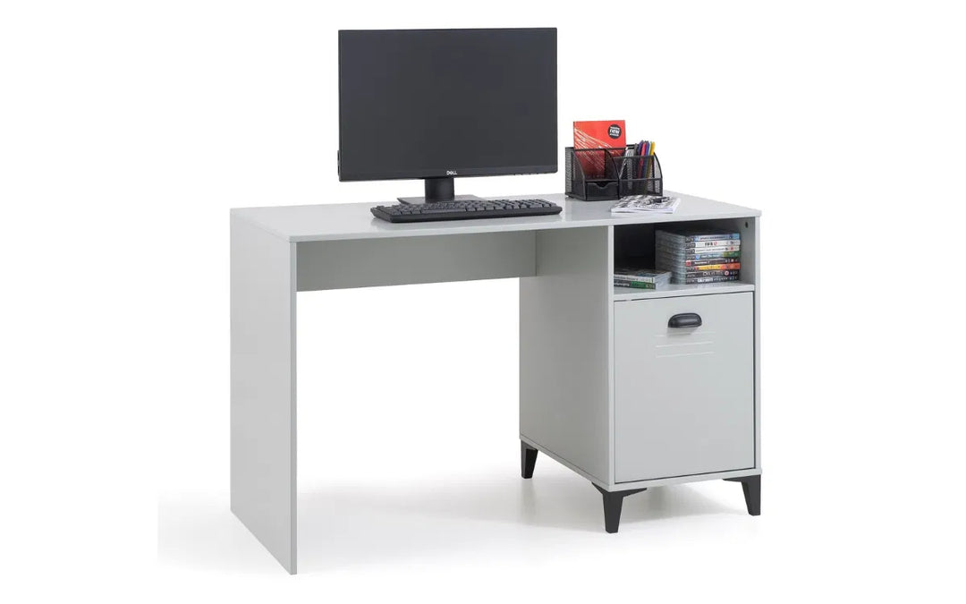 Lakers Desk