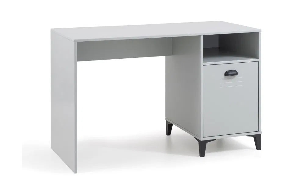 Lakers Desk