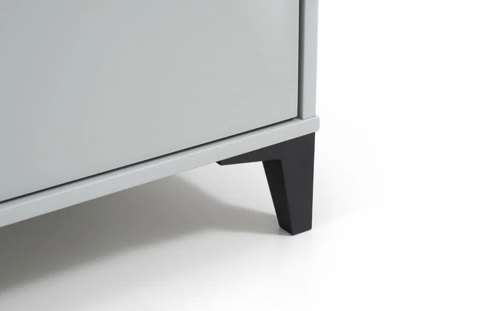 Lakers Desk