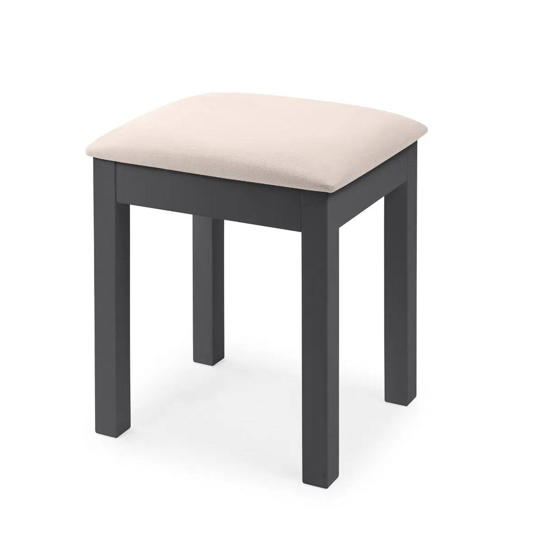 Maine Dressing Stool