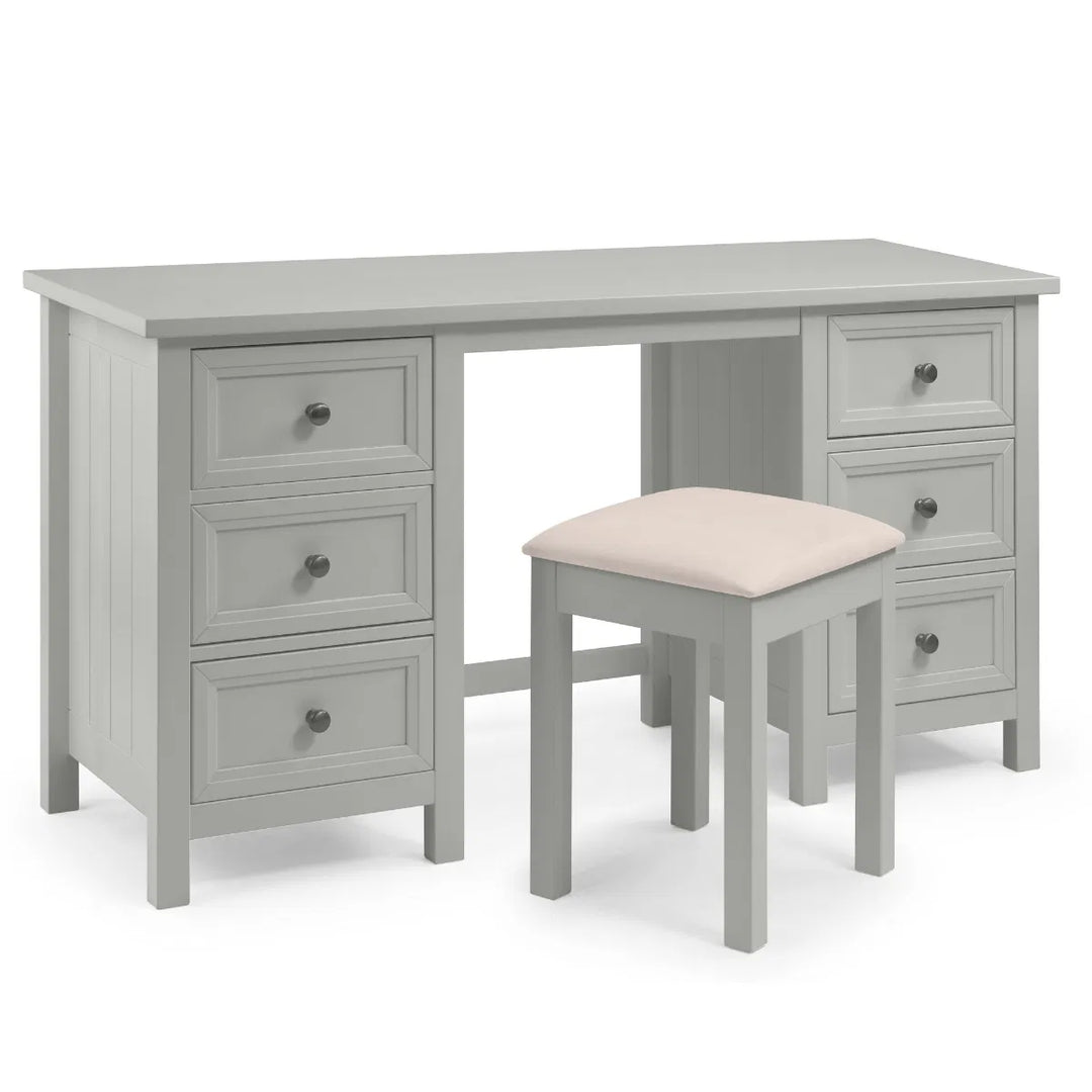 Maine Dressing Stool