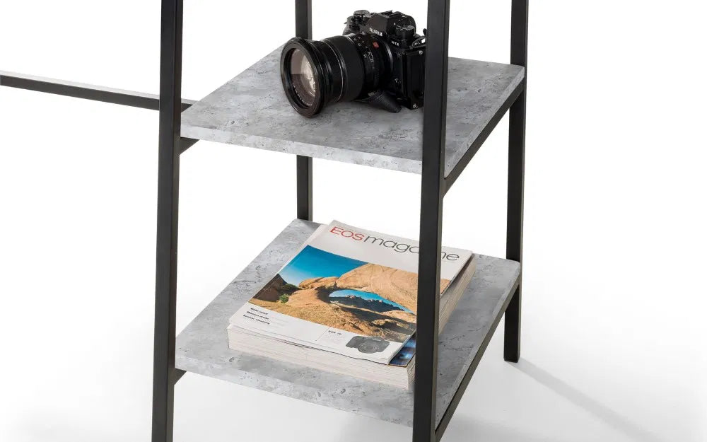 Staten Desk